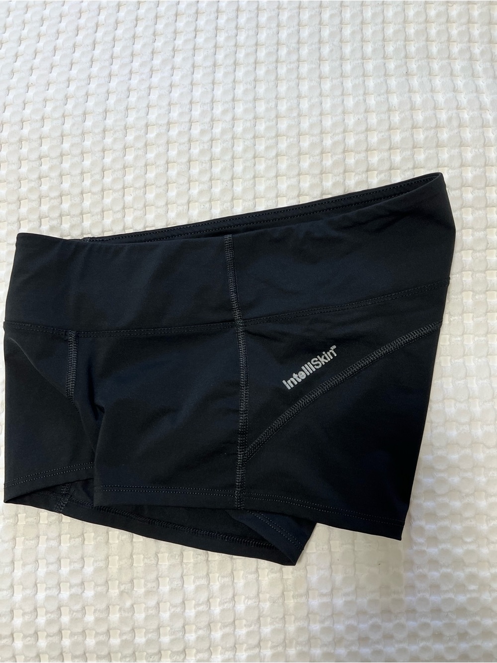 IntelliSkin Active Shorts - Picture 2 of 7